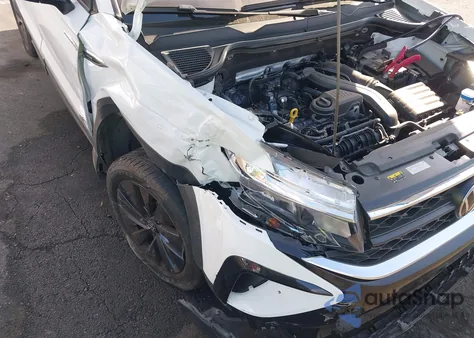 2024 Volkswagen Taos 1.5T S z USA, uszkodzony, nr VIN 3VV5X7B24RM074882